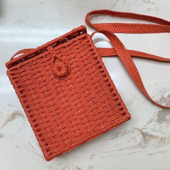 Handbags - SOLD! Woven box purse